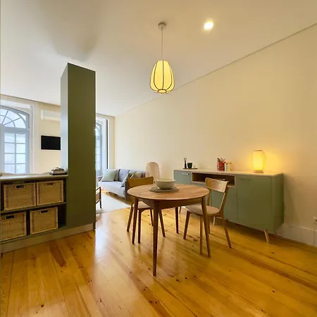 Apartamento Charming Almada *